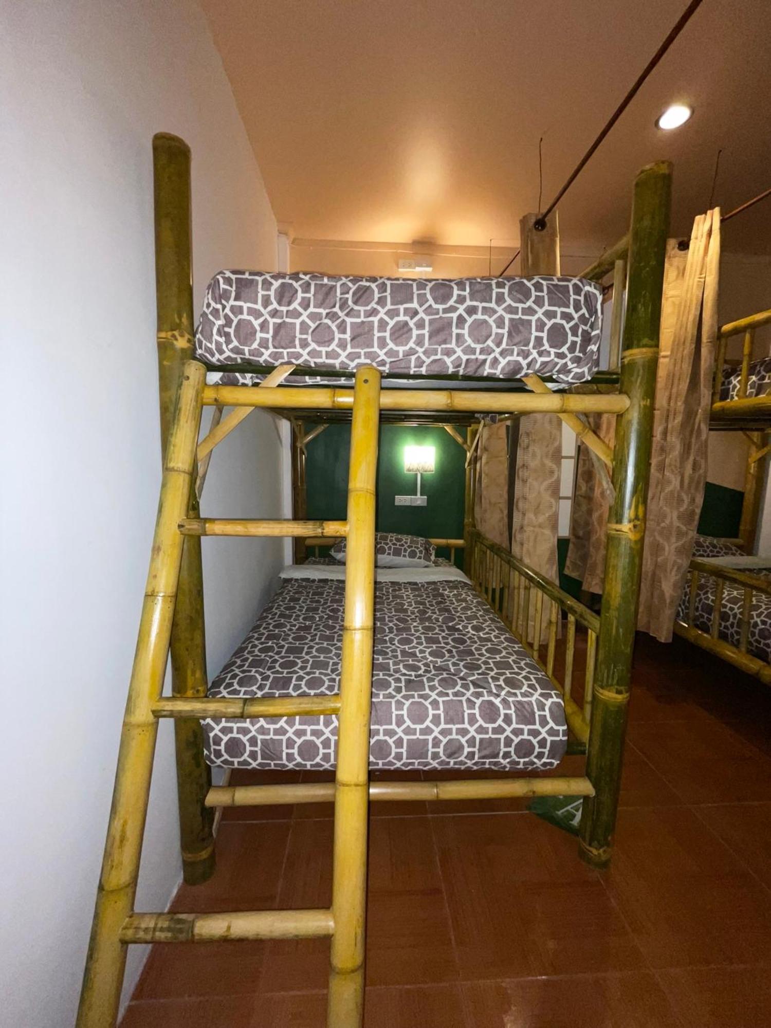 Passion Nai Harn Bed & Breakfast Room photo